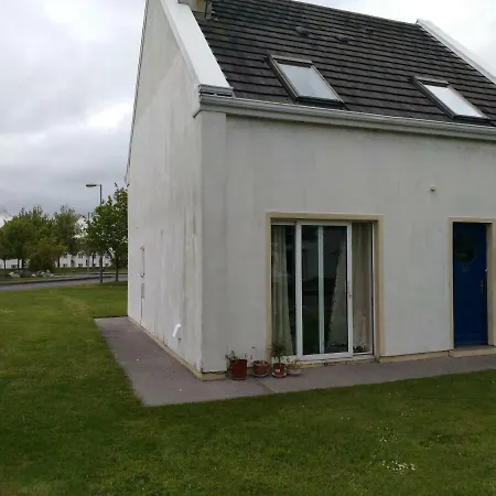 Redbarn Cottages Holiday home *